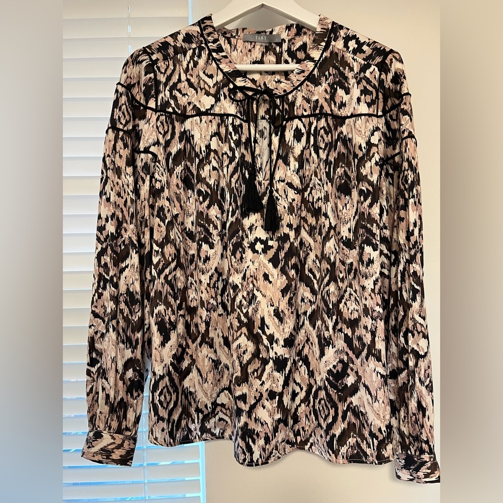 Tart- Long Sleeve Blouse Size Large